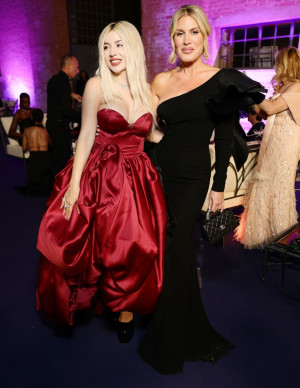 photos Ava Max