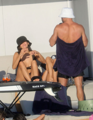 photos Nina Dobrev
