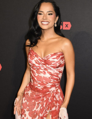 photos Becky G