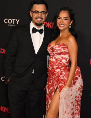 photos Becky G