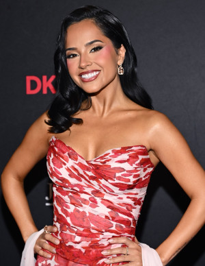photos Becky G