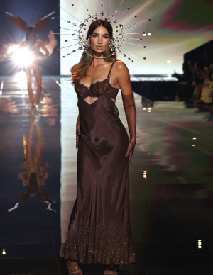 photos Lily Aldridge