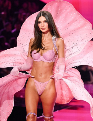 photos Emily Ratajkowski