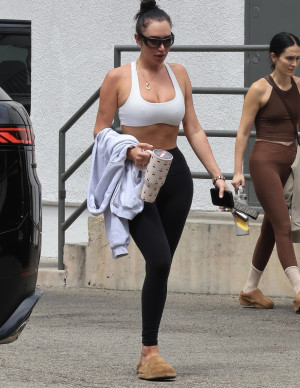 photos Anastasia Karanikolaou