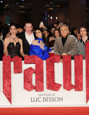 photos Matilda De Angelis