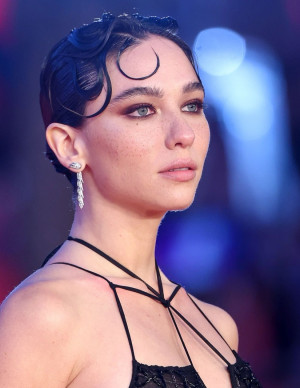 photos Matilda De Angelis