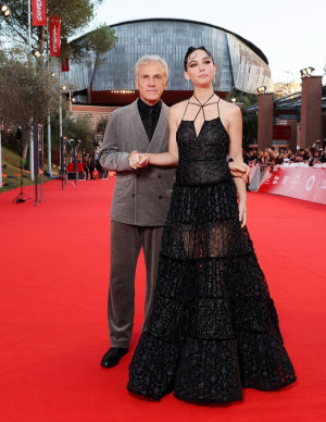 photos Matilda De Angelis