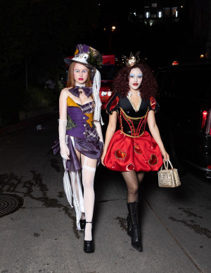 photos Madelaine Petsch