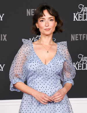 photos Milana Vayntrub