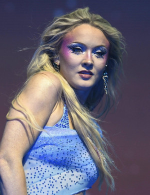 photos Zara Larsson