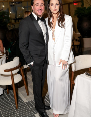 photos Elizabeth Gillies