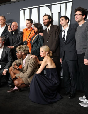 photos Odessa A'zion