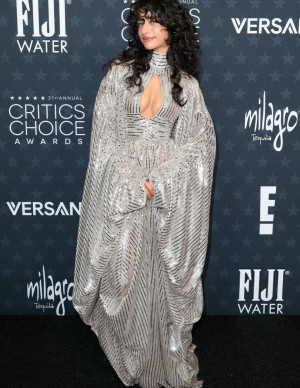 photos Odessa A'zion