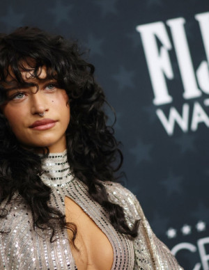 photos Odessa A'zion