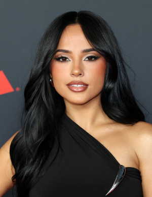 photos Becky G