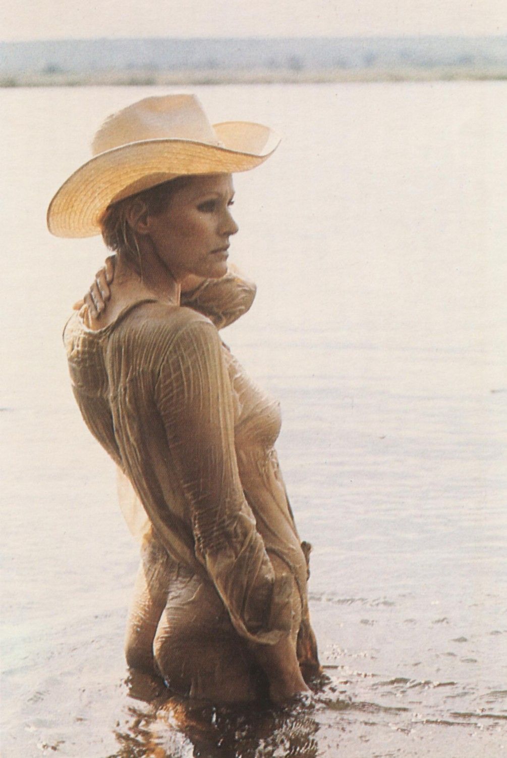 Ursula Andress Nue Photos Biographie News De Stars Les Stars Nues Sexiz Pix